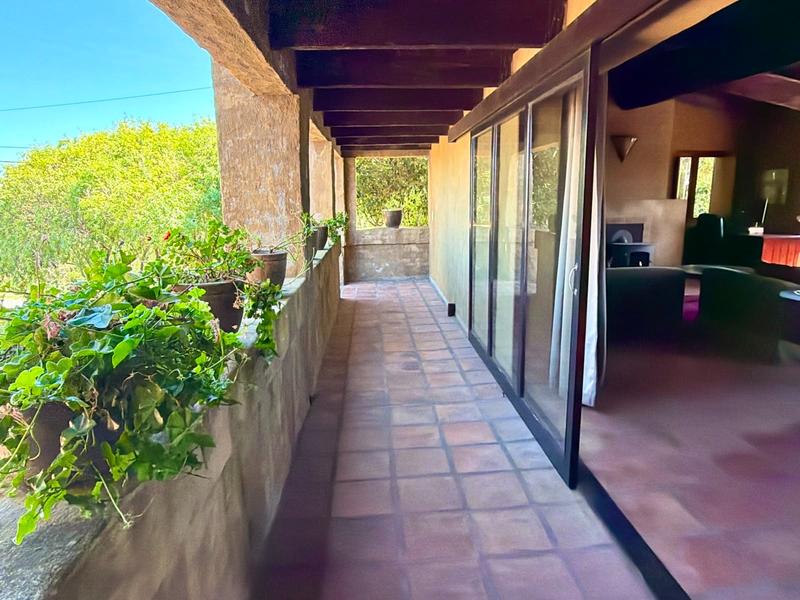 7 Bedroom Property for Sale in Westcliff Western Cape